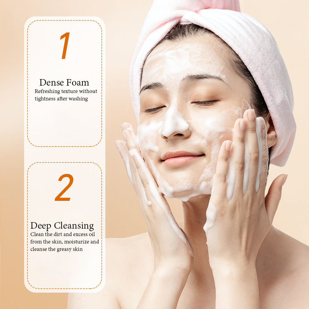 Bioaqua Vitamin C Moisturizing Cleanser